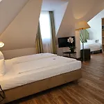 Hotel Alpha